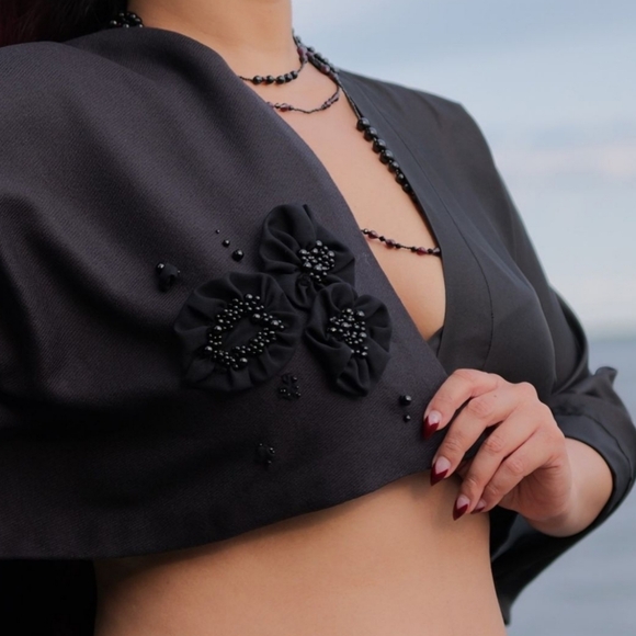 Embroidered Wool Scarf | In Stock | Black Wool Blanket Scarf | 19" × 57" - Picture 2 of 6